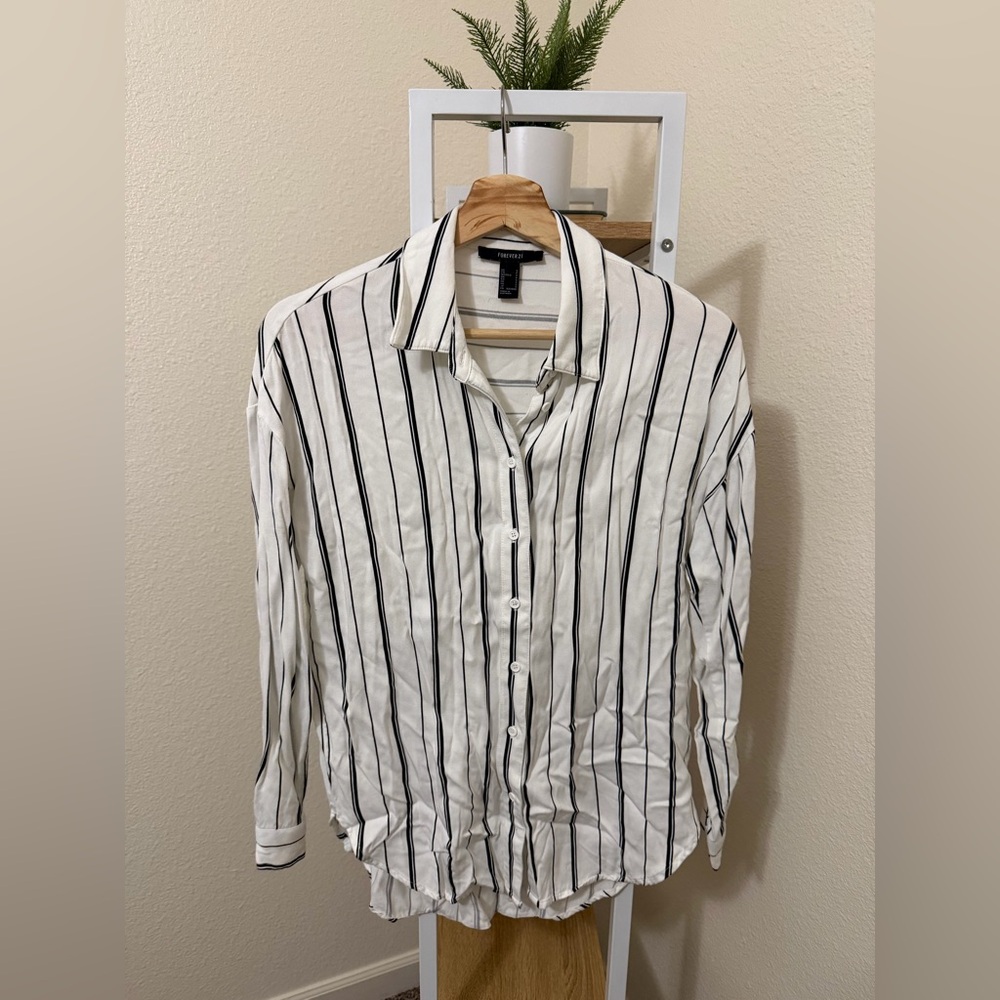 Forever 21 Black and White Striped Shirt